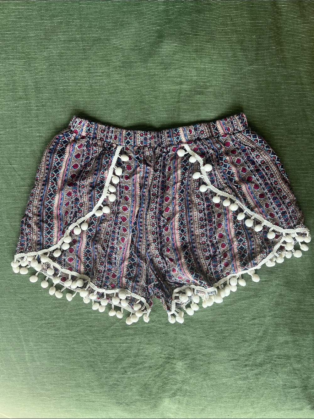 Boho Pom-Pom Trim Floral Stripe Women's Shorts - Purple
